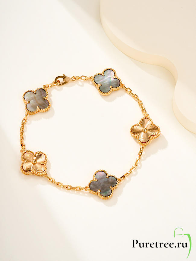 VCA | grey mother-of-pearl floral pattern bracelet - 1