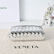 BOTTEGA VENETA | Bang Bang Metallic Leather Vanity bag silver - 4