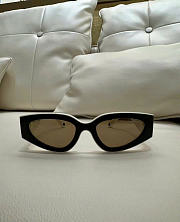 CHANEL | Noir Edge Sunglasses - 1