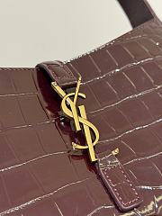 YSL | Le 5 À 7 Patent Croc Shoulder Bag Shiny Dark Burgundy - 6