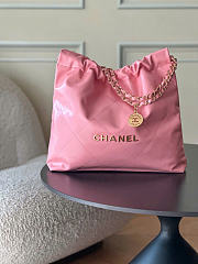 CHANEL | 22 Medium Handbag Pink Calfskin & Gold Metal  - 1