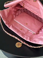 CHANEL | 22 Medium Handbag Pink Calfskin & Gold Metal  - 3