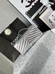 CHANEL | Clutch Bag In Silver Color - 4