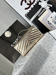 CHANEL | Clutch Bag In Gold Color Gold Hardware - 6