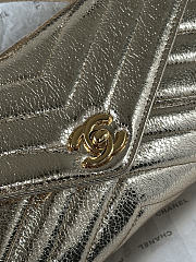 CHANEL | Clutch Bag In Gold Color Gold Hardware - 5