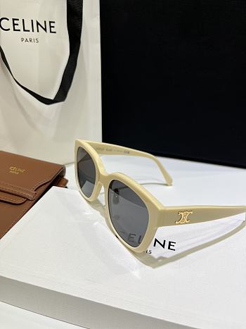 CELINE | Triomphe CL40222F Vanilla Cream