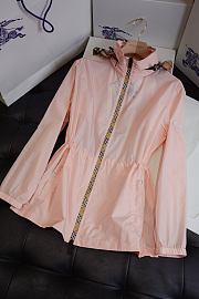 BURBERRY | Short Nylon Blackpool Parka Pink - 2