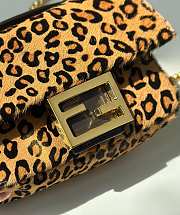 FENDI | Baguette Printed cavallino calfskin bag brown size 19cm - 5