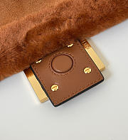 FENDI | Mamma Baguette Medium Brown shearling bag - 4