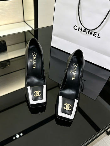 CHANEL | Turnlock Square Toe Pumps / Flats Black 90mm