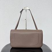 CHANEL | 32 Spring-Summer 2026 Silver Hardware Maxi Flap Bag In Taupe - 5