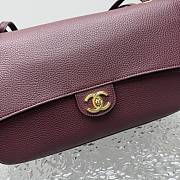 CHANEL | 32 Spring-Summer 2026 Gold Hardware Maxi Flap Bag In Burgundy - 4