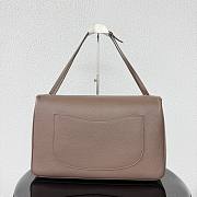CHANEL | 38 Spring-Summer 2026 Silver Hardware Maxi Flap Bag In Taupe - 6