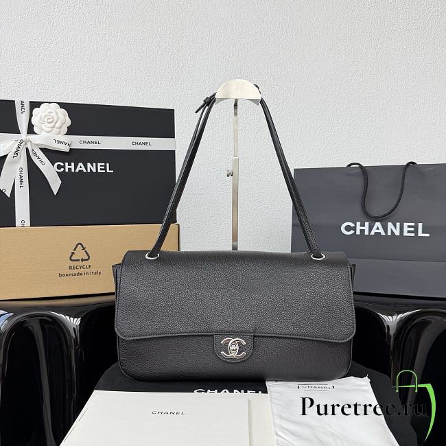 CHANEL | 32 Spring-Summer 2026 Silver Hardware Maxi Flap Bag In Black - 1
