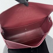 CHANEL | 38 Spring-Summer 2026 Silver Hardware Maxi Flap Bag In Burgundy - 3