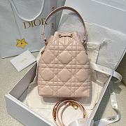 DIOR | Small Caro Bucket Bag In Macrocannage Lambskin Pink - 2