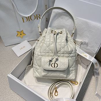 DIOR | Small Caro Bucket Bag In Macrocannage Lambskin White