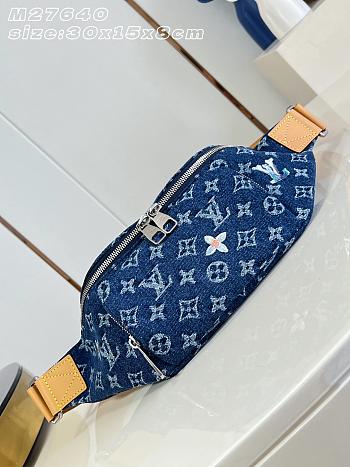 LOUIS VUITTON | Rush Bumbag Monogram Flowers Denim Blue