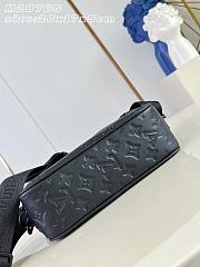 LOUIS VUITTON | Alpha Messenger Bag In Black - 4