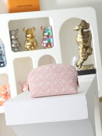 LOUIS VUITTON | Pochette Cosmétique PM Rose Ruban