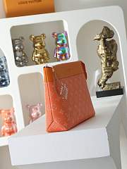 LOUIS VUITTON | Pochette Voyage Souple Monogram Shadow Orange - 2