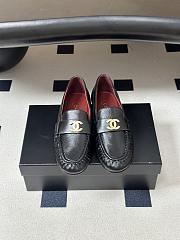 CHANEL | Métiers d’art 2026 Mocassins Crumpled Shiny Lambskin In Black - 5