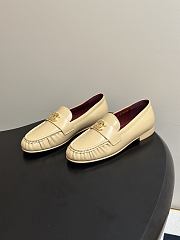 CHANEL | Métiers d’art 2026 Mocassins Crumpled Shiny Lambskin In Beige - 3