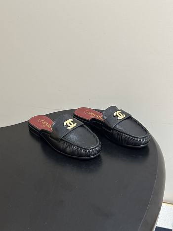 CHANEL | Crumpled Lambskin CC Mules In Black