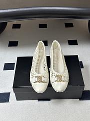 CHANEL | Woven Ballet Flats with Raffia Grass Off-White - 1