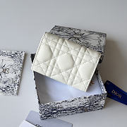 DIOR | Lady Dior Glycine Wallet Latte and Black Cannage Lambskin - 4
