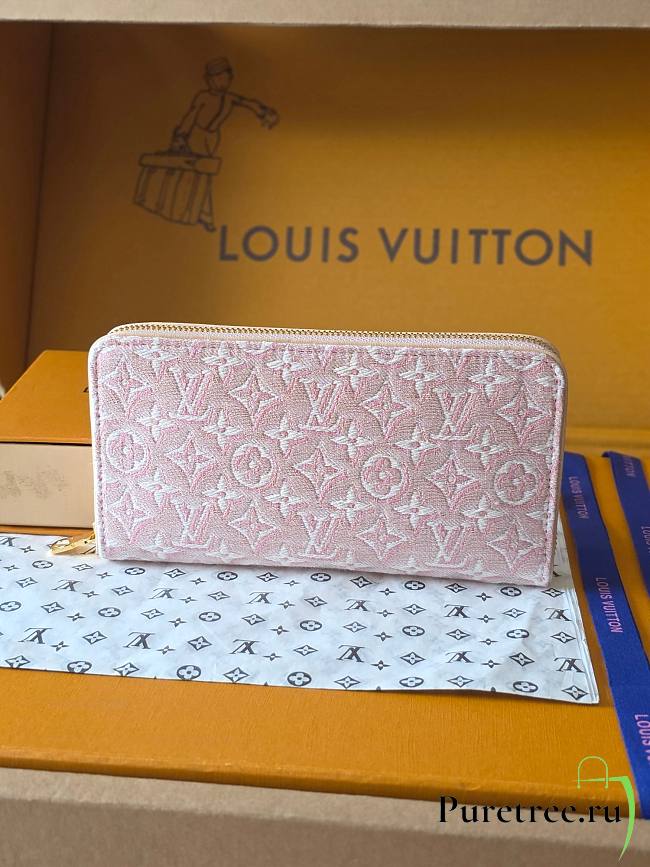 LOUIS VUITTON | Zippy Wallet Monogram Rose Ruby Pink - 1