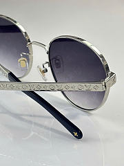 LOUIS VUITTON | Monogram Round Sunglasses  - 4