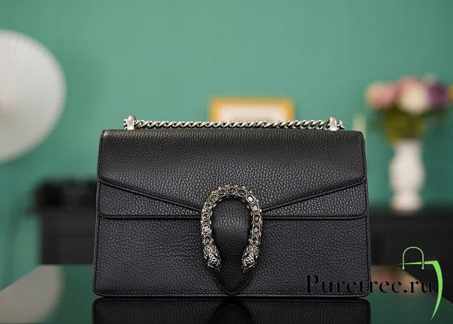 GUCCI | Medium Dionysus Shoulder Bag In Black - 1