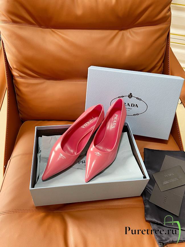 PRADA | Retro Triangle Logo Pointed-Toe Heels Pink - 1