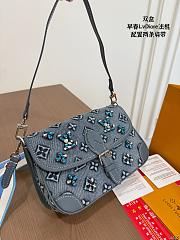 LOUIS VUITTON | Diane monogram washed denim bag - 3