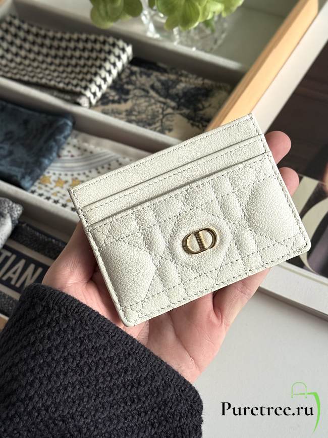 DIOR | Freesia Caro Card Holder In White - 1