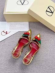 VALENTINO | 50mm Garavani Cherryfic Slingback In Gold - 6