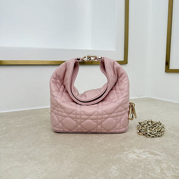 DIOR | Mini Sac hobo Dior Toujours Bag In Powder Pink