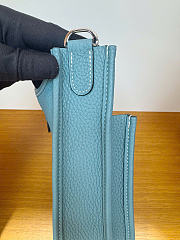 HERMES | Taurillon Clemence Evelyne TPM New Blue Jean - 3