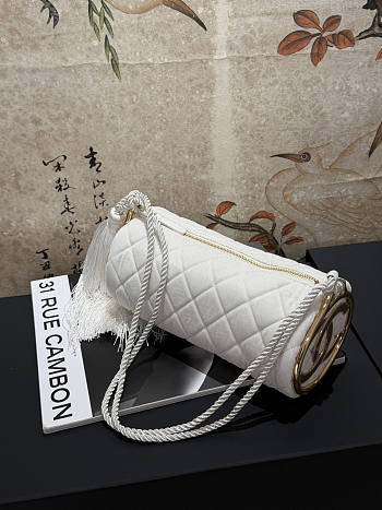 CHANEL | White Velvet Quilted Round Logo Tassel Bucket Bag