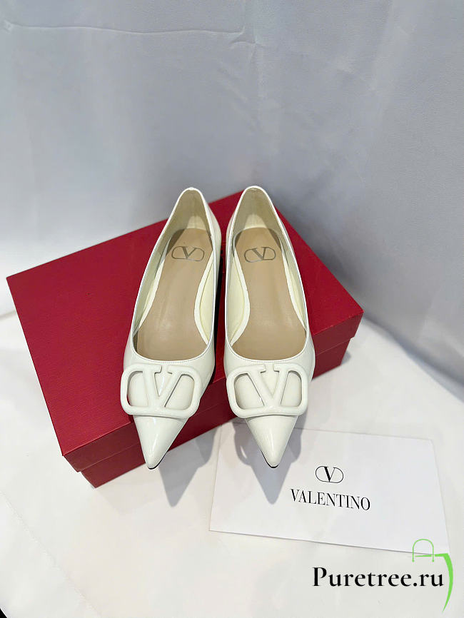 VALENTINO VLogo Signature Patent Leather Pointed-Toe Pumps Ivory - 1
