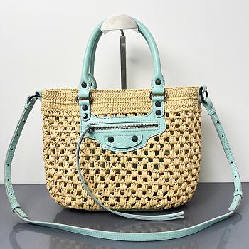 BALENCIAGA | Women's Le City Basket Small in Natural/mint