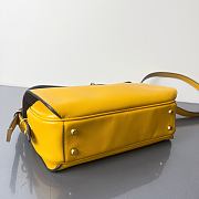 BALENCIAGA | Smooth Calfskin Medium Le 7 Shoulder Bag Yellow - 2