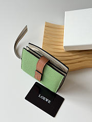 LOEWE | Leather Vertical Wallet Green - 6