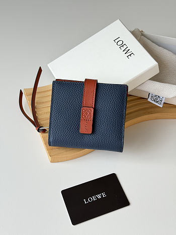 LOEWE | Leather Vertical Wallet Dark Blue