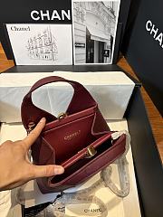 CHANEL | Calfskin Chic Lady Small Shopping Tote In Burgundy - 3