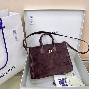 BURBERRY | Medium Rocking Horse Tote Bag in Suede Burgundy