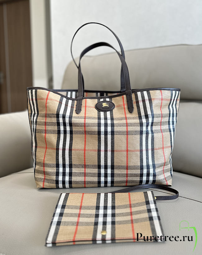 BURBERRY | Medium Highlands Tote Bag  - 1