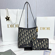 DIOR | Small Dior Médaillon Bucket Bag Blue Dior Oblique Jacquard - 1