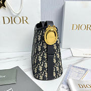 DIOR | Small Dior Médaillon Bucket Bag Blue Dior Oblique Jacquard - 6